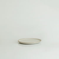 The Entrée Flat Lip Plate