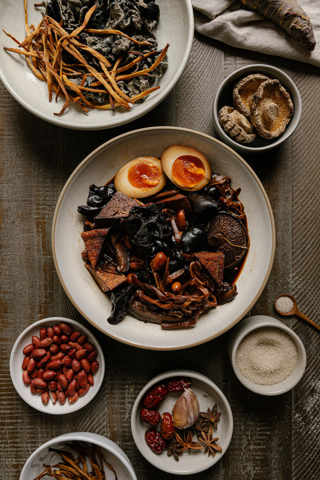 The Salad Bowl - Lineage Ceramics